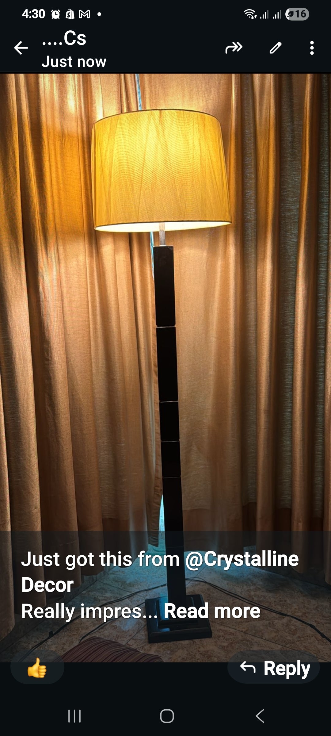 Wooden floor heighted lamp