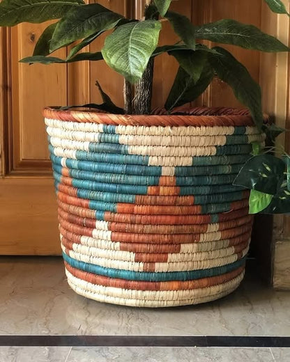 Large Indoor & Outdoor Decorative Plant Pot