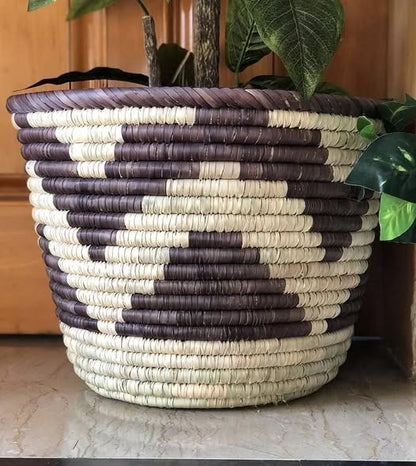 Large Indoor & Outdoor Decorative Plant Pot