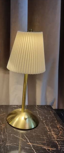 Rechargeable touch lamp